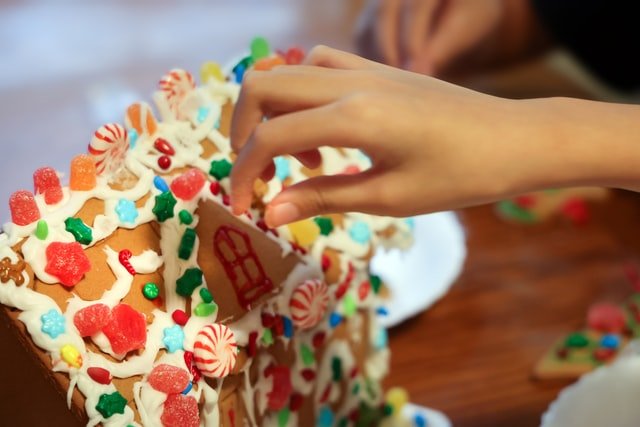 gingerbread house